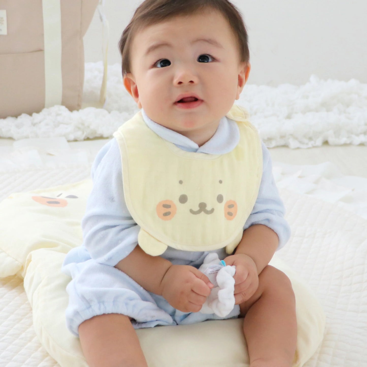 Sirotan Baby六層U型紗布口水肩